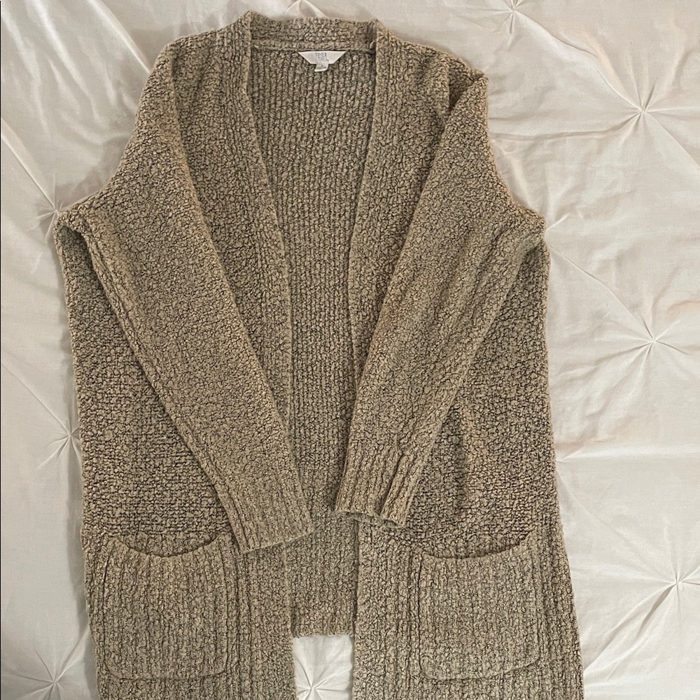 Time and Tru Cozy Beige Cardigan